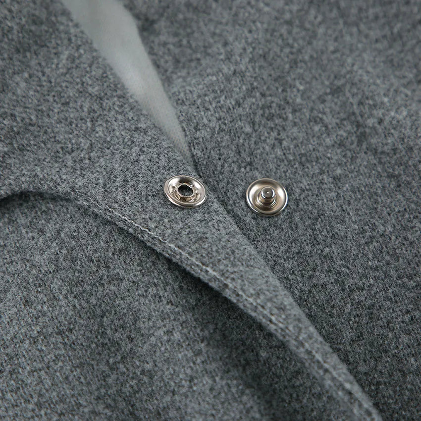 Veste courte légère à col montant pour temps frais