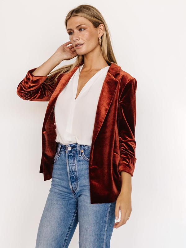 Blazers- Velvet Touch Blazer for Evening and Professional Wear