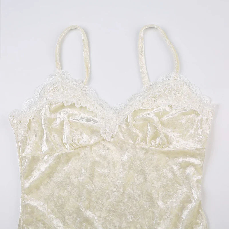 Samt-Camisole mit Spitzenbesatz - Velours-Top für Damen