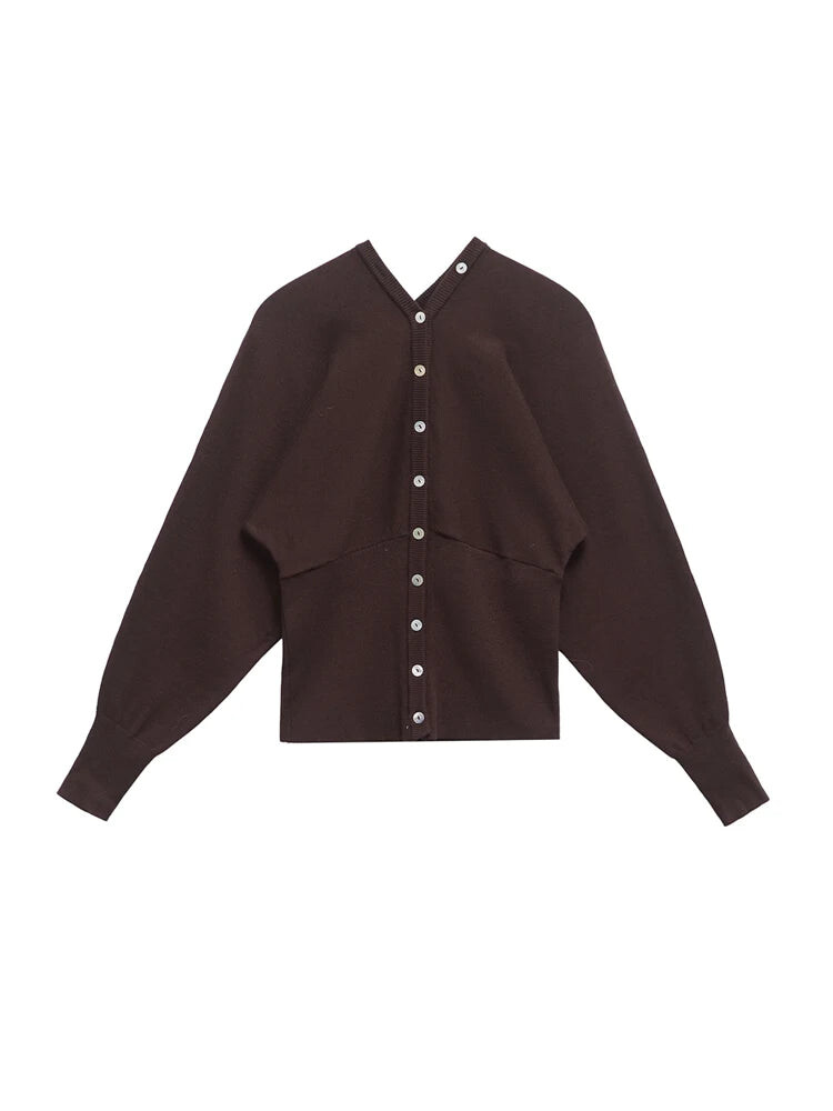 Cardigans - Casual V-neck Buttoned Cardigan for Versatile Outfits