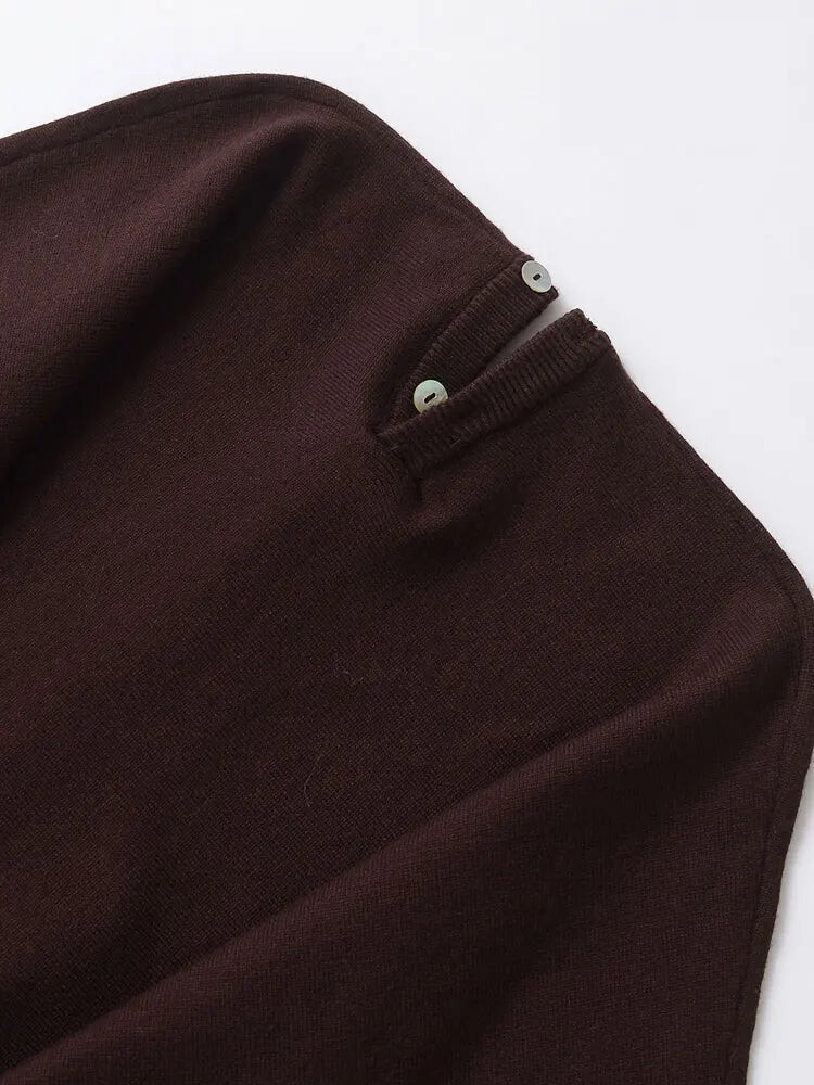 Cardigans - Casual V-neck Buttoned Cardigan for Versatile Outfits