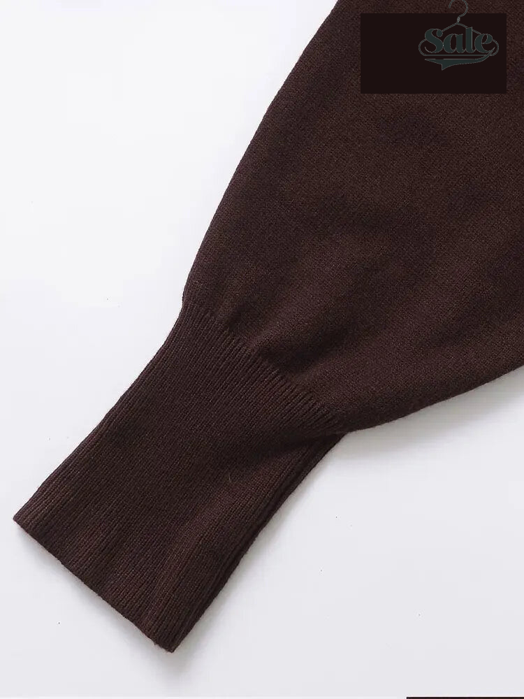 Cardigans - Casual V-neck Buttoned Cardigan for Versatile Outfits