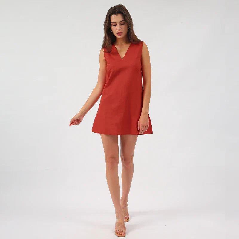 Sleeveless V-Neck A-Line Dress for Outdoor Festivities