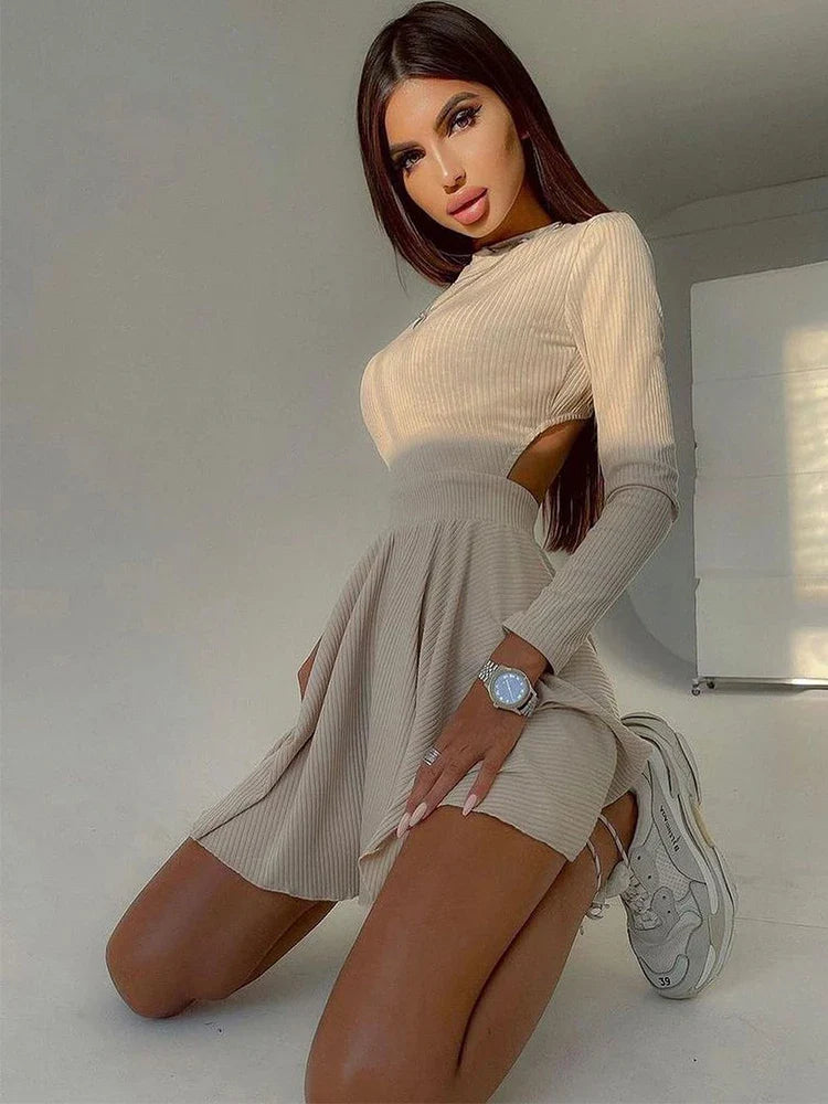 Trendy Cutout Design Fit & Flare Minikleid mit langen Ärmeln