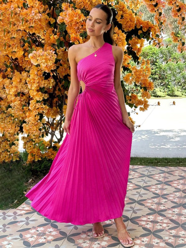 Elegant Dresses - Elegant Pleated Maxi Dress with Asymmetrical Neckline