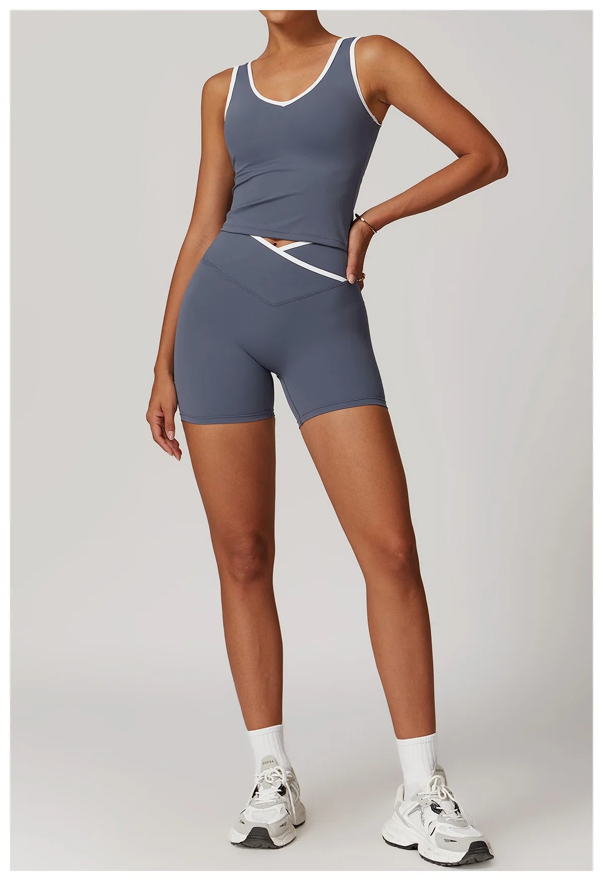 Gym Outfits - Quick-Dry Athletic Sets for Yoga 2 Piece Gym Style Outfit