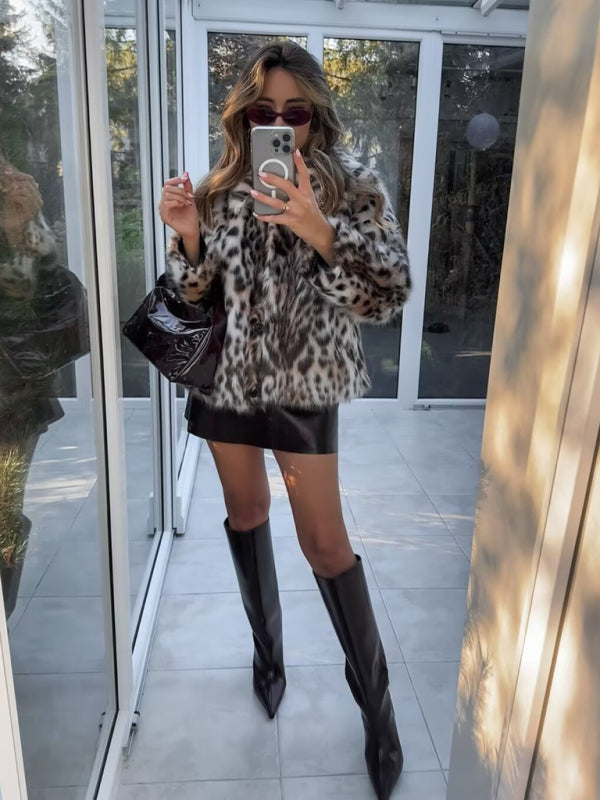 Jackets - Women's Trendy Leopard Faux Fur Jacket - Must-Have Outerwear
