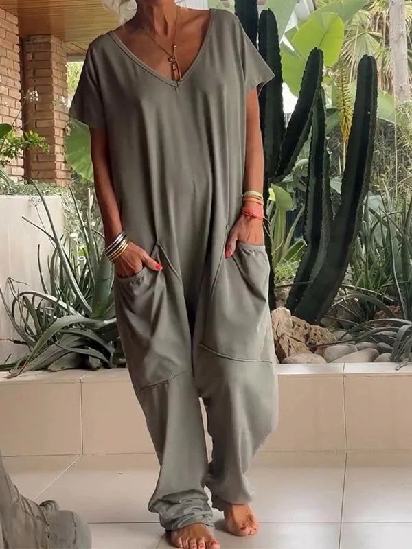 Jumpsuits - Casual White V-Neck Jumpsuit for Relaxed Style