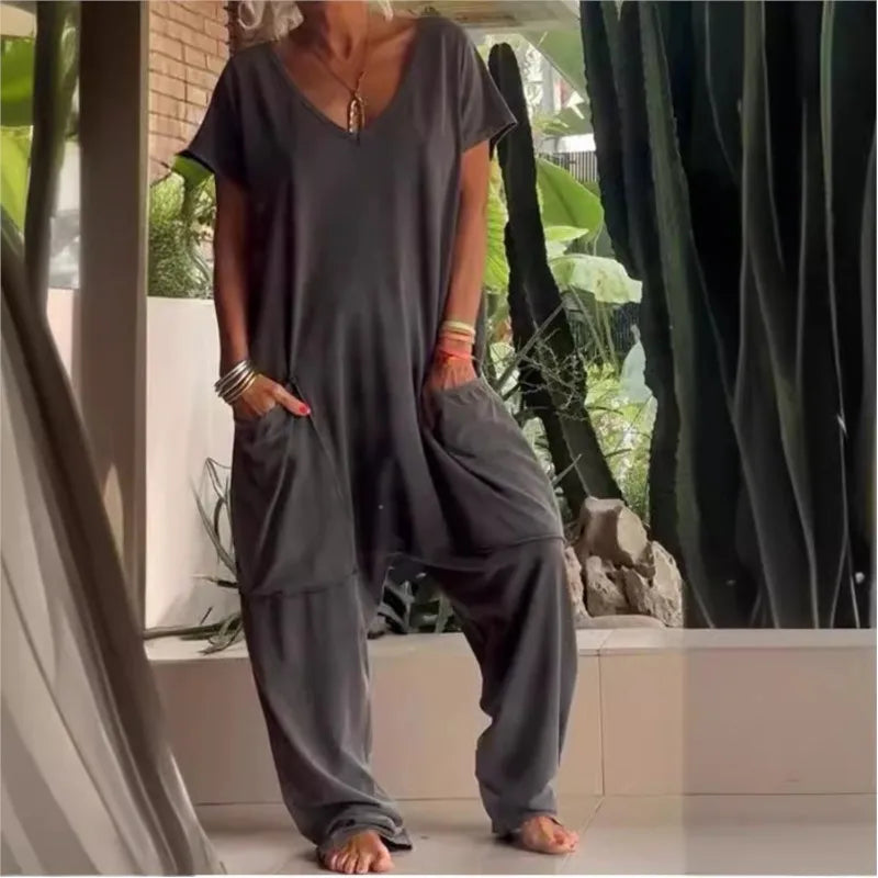 Jumpsuits - Casual White V-Neck Jumpsuit for Relaxed Style