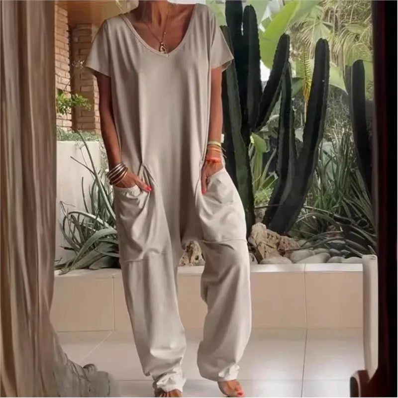 Jumpsuits - Casual White V-Neck Jumpsuit for Relaxed Style