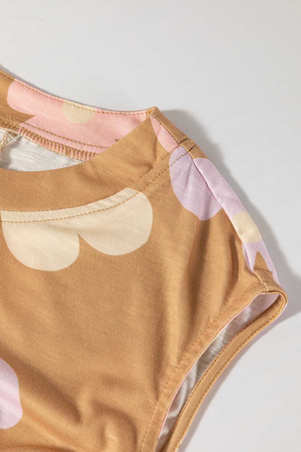 Jumpsuits & Rompers - Floral Buttoned Jumpsuit - Casual Wide-Leg Outfit for Women