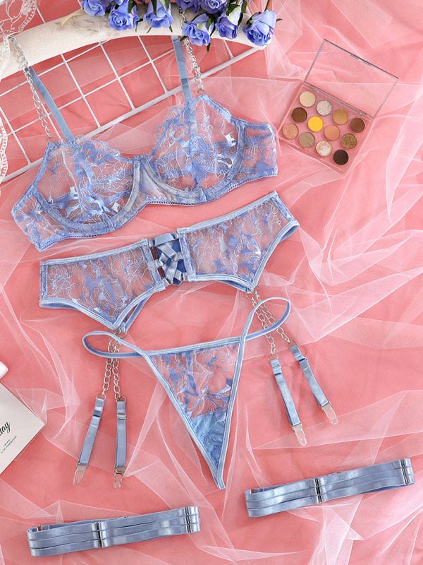 Lingerie - Elegant Lace Lingerie Set for Romantic Evenings and Special Occasions