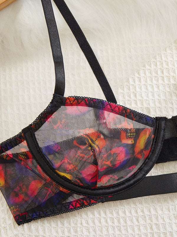 Lingeries - Sexy 2-Piece Bra and G-String Set for Romantic Nights