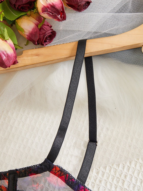 Lingeries - Sexy 2-Piece Bra and G-String Set for Romantic Nights