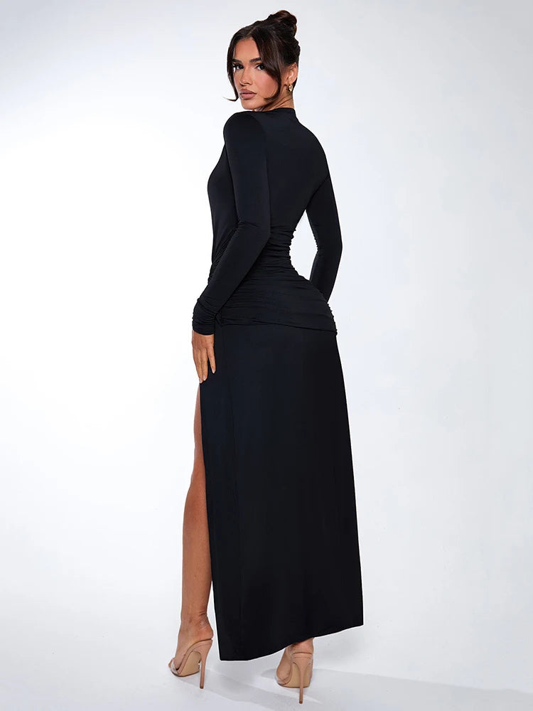 Maxi Gown - Elegant Black Formal Dress โ Plunge Neck & High Slit