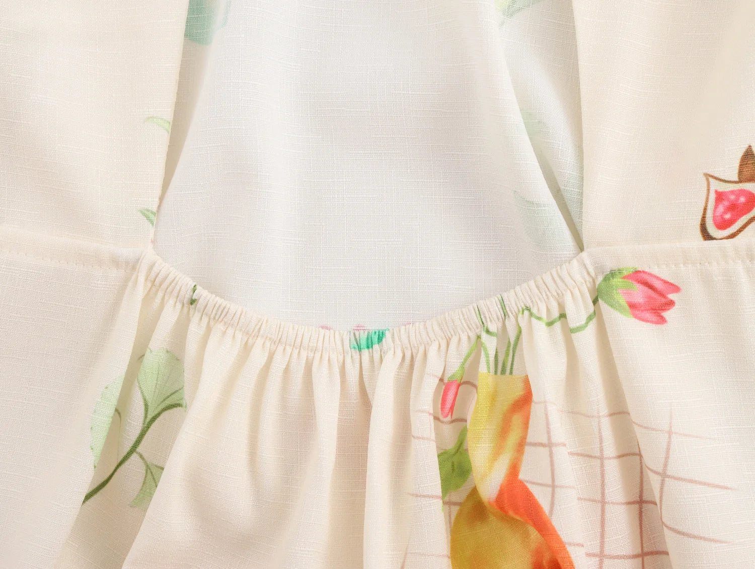 Casual Dresses - Women's European And American Style Fashion Slim Skirt Simple Printed Backless Short-Sleeved Dress