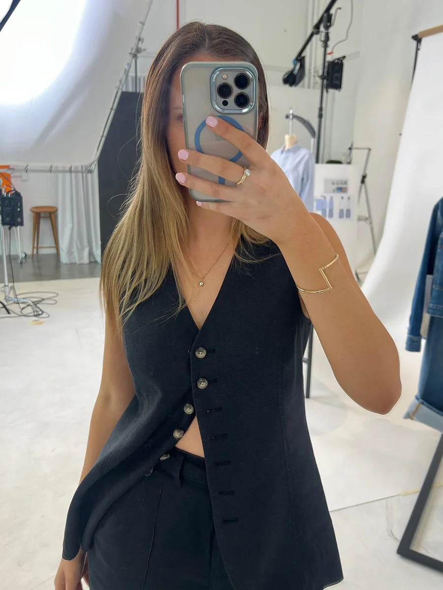 Shorts Sets - Cotton And linen Chic Casual Vest Shorts Set Women's Summer New Fashion Commuter Sleeveless Tank Top Shorts Suits