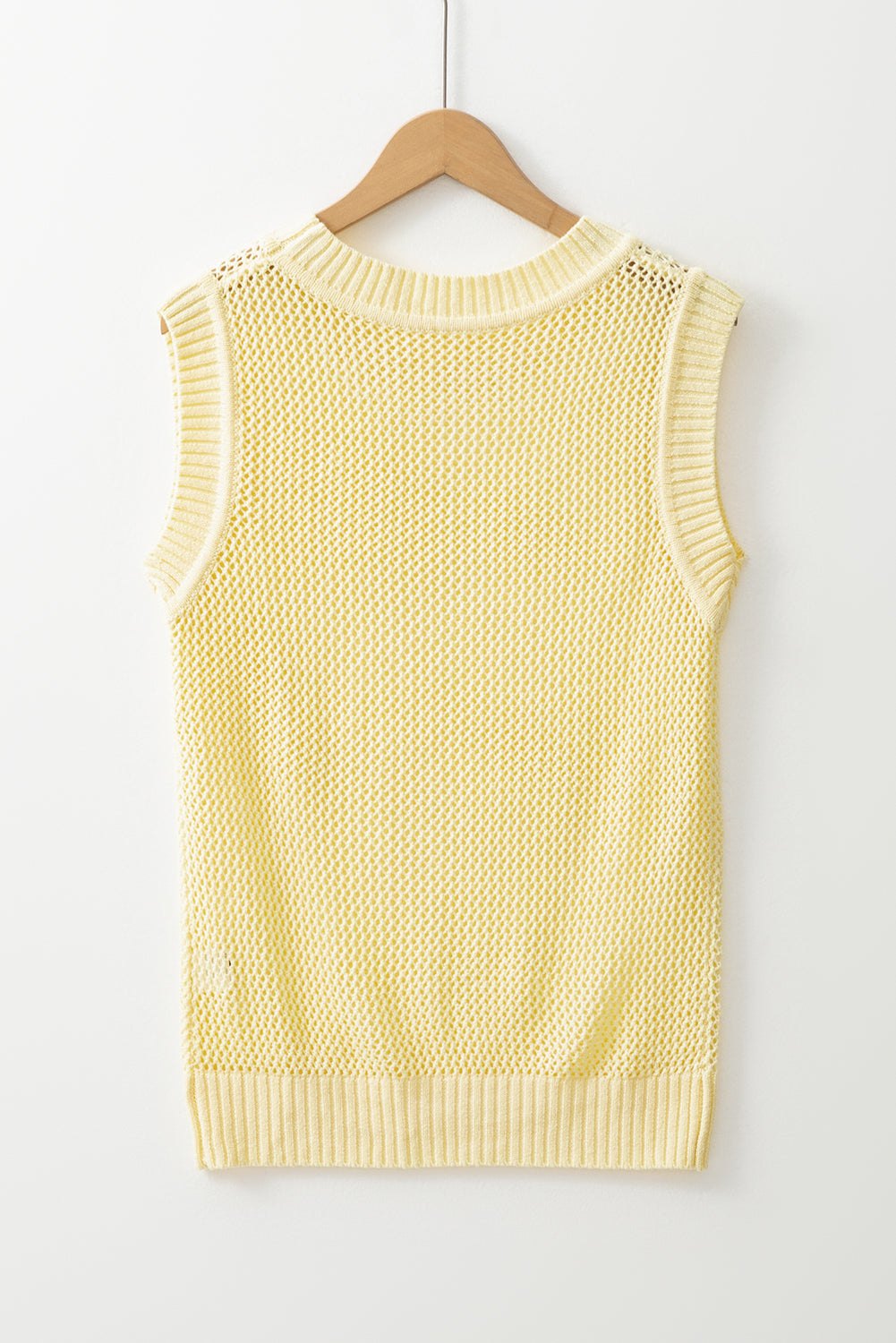 Sweater Vests - Casual Women's Sleeveless Knit Vest for Everyday Style