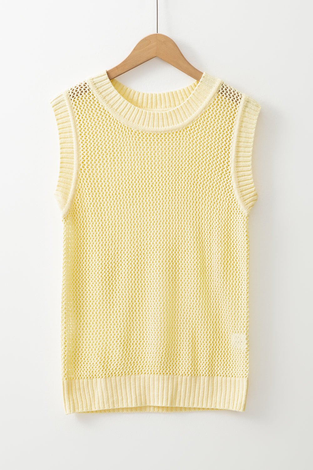 Sweater Vests - Casual Women's Sleeveless Knit Vest for Everyday Style