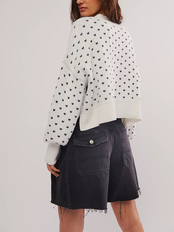 Sweaters - Casual Knit Oversized Sweater - Soft and Stylish