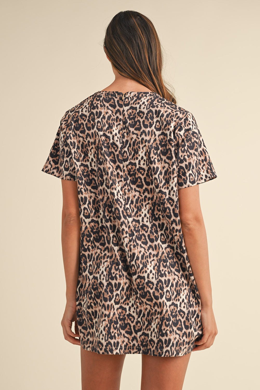 T Shirt Dresses - Leopard Print Casual T-shirt Dress