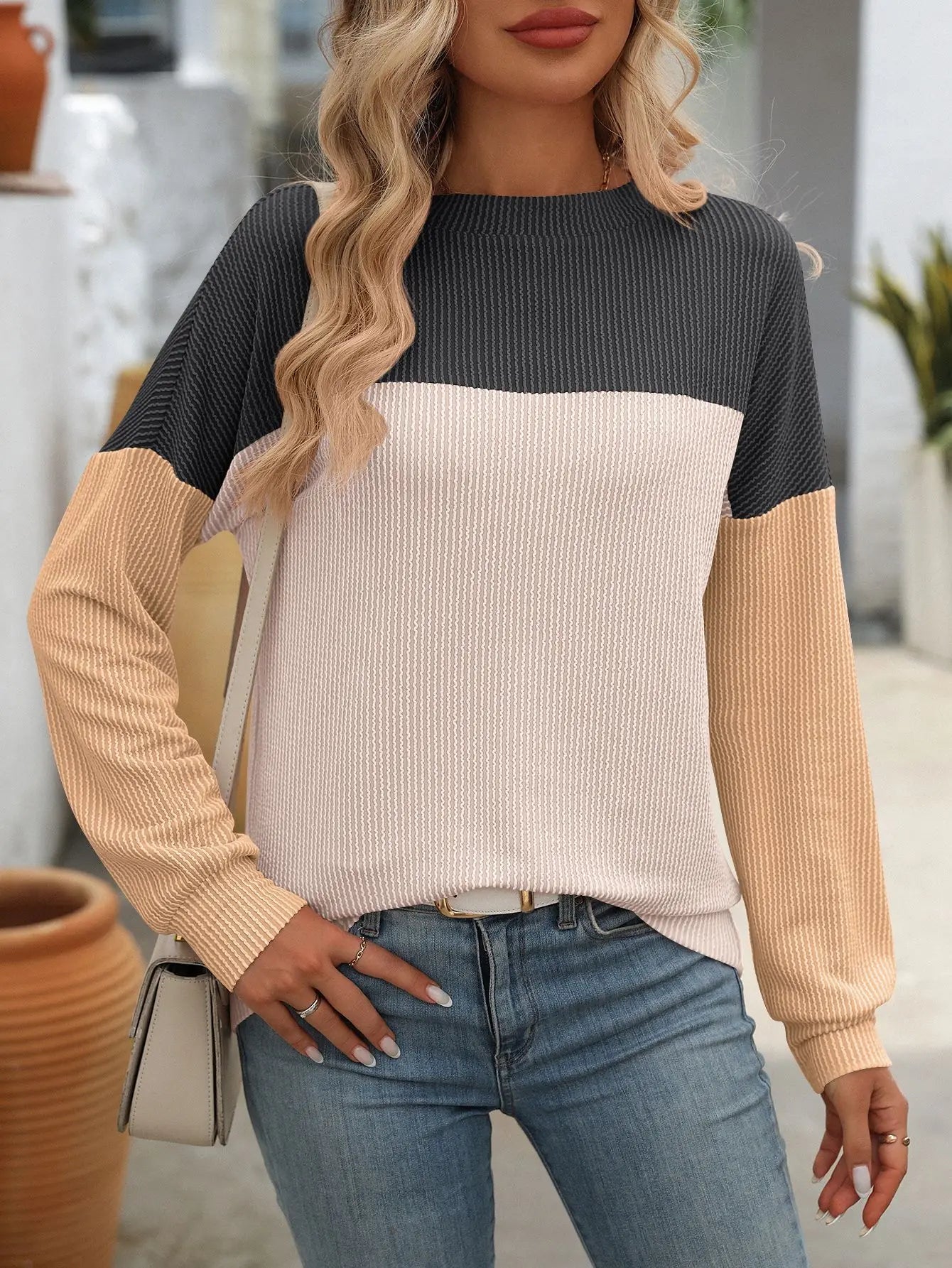 Women Color-Blocked Casual T-Shirt For Autumn