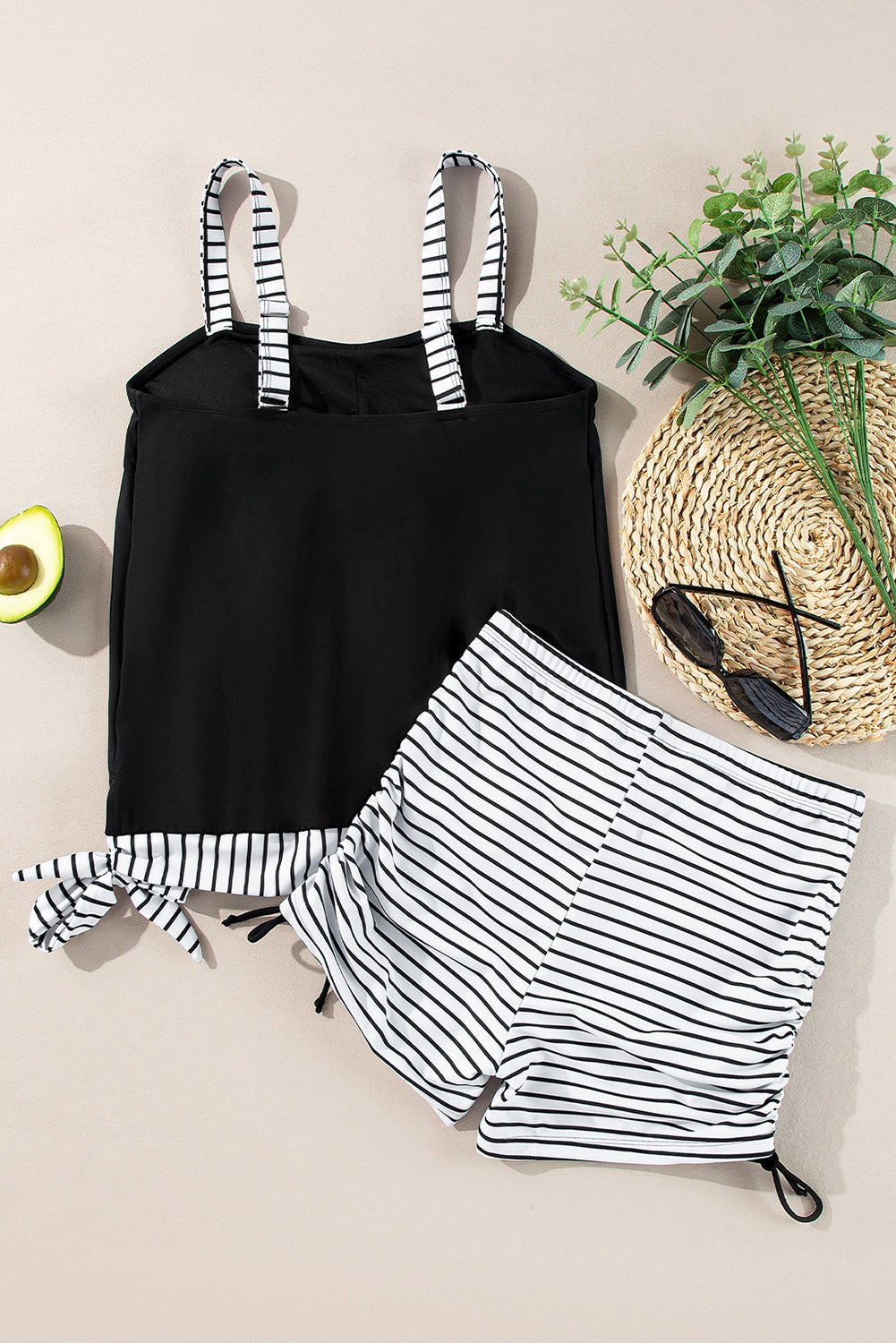 Tankinis - Striped Tankini Set for Beach Adventures