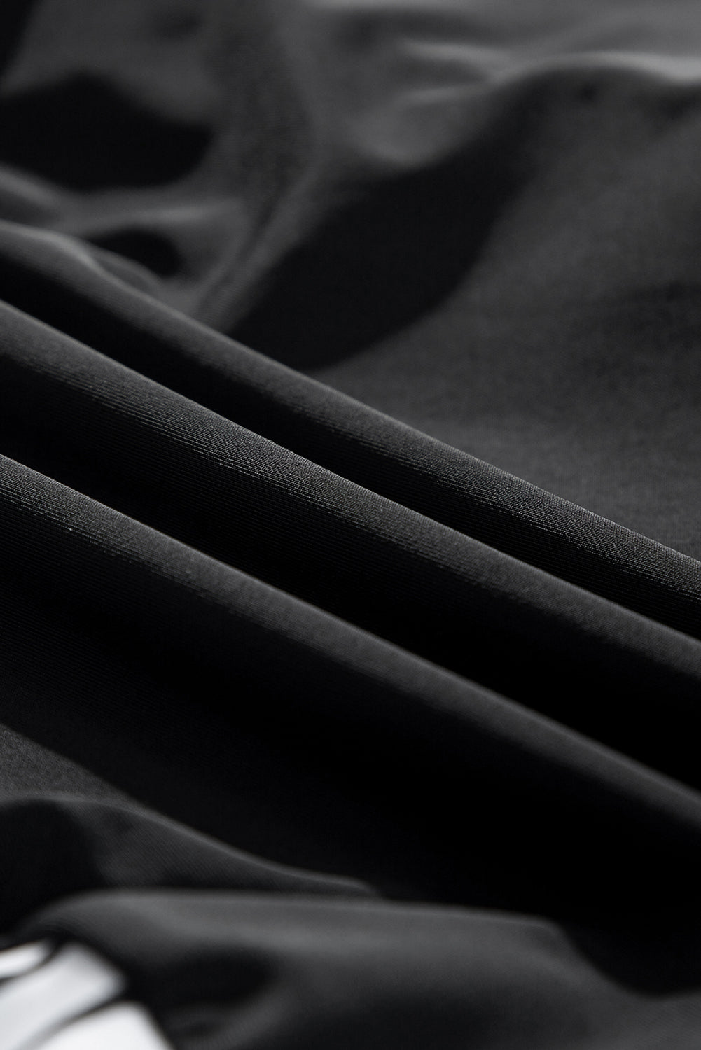 Tankinis - Striped Tankini Set for Beach Adventures