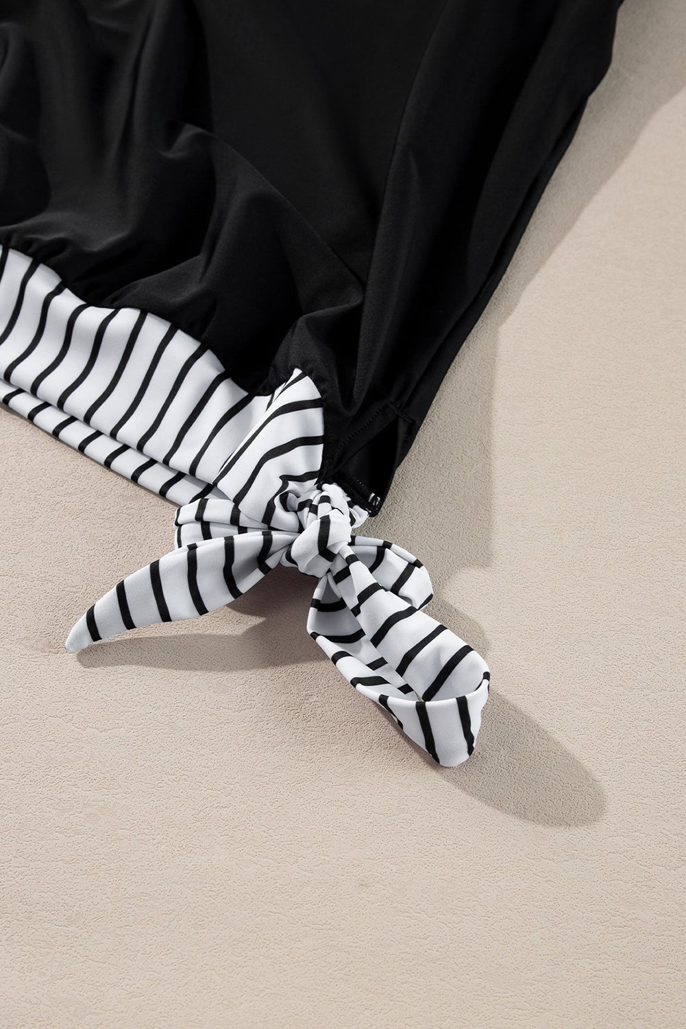 Tankinis - Striped Tankini Set for Beach Adventures