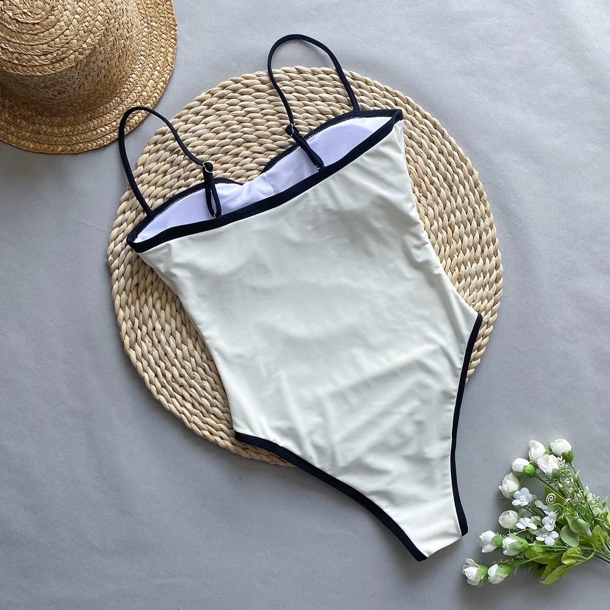 Spring/Summer Contrast Binding One-Piece Swimsuit