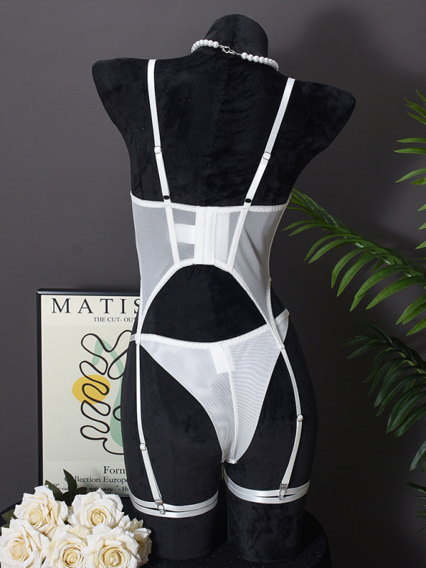 Lingerie - Embroidered sexy lingerie with fishbone corset three-piece set