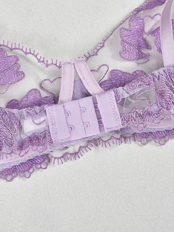 Lingerie - Heart-shaped embroidered sexy lingerie four-piece set