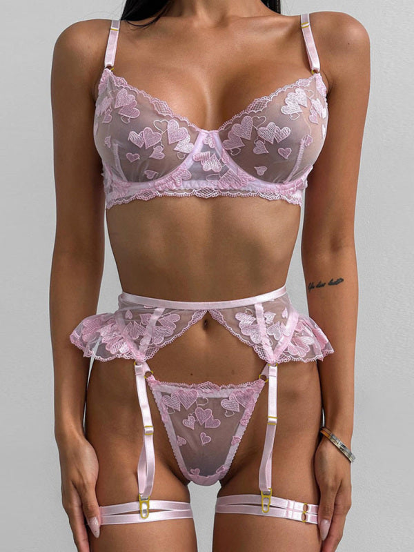Lingerie - Heart-shaped embroidered sexy lingerie four-piece set