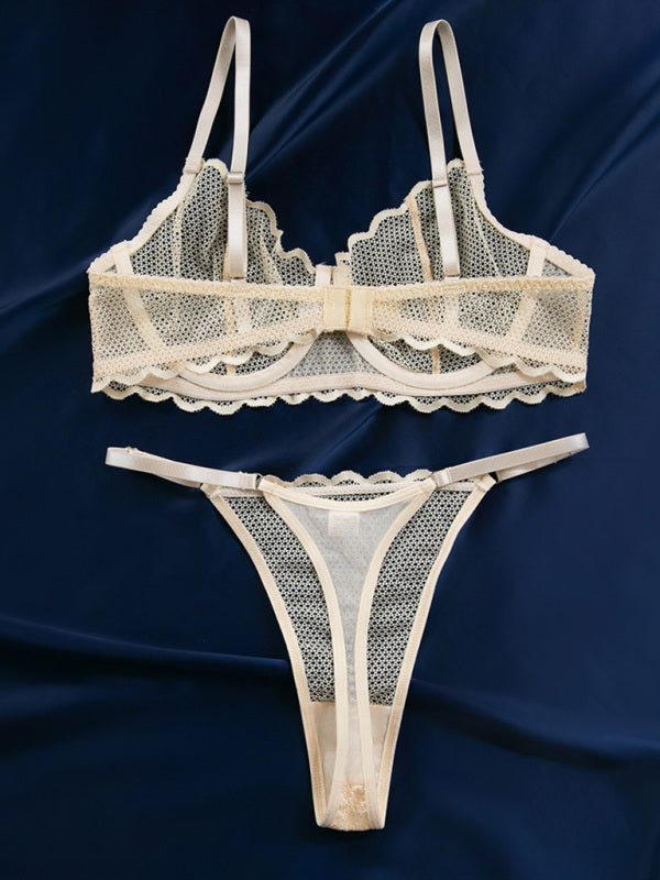 Lingerie - New hollow perspective gathered sexy wave lace underwear set