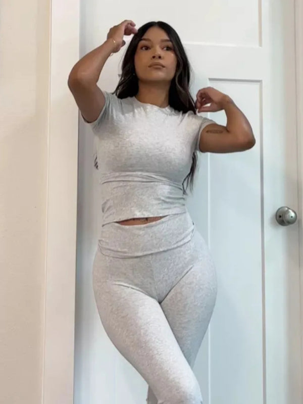 Loungewear- 2-Piece Loungewear - Top with Long Sleeves and Pants- Misty grey- Pekosa Women Clothing