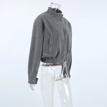 Leichte, kurze Jacke mit Stehkragen für kühles Wetter
