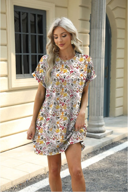 Casual Dresses - Loose Crew Neck Short Sleeve Printed Pocket Dress