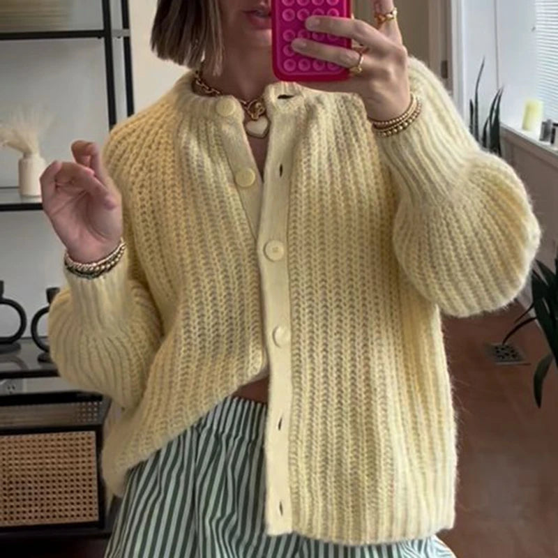 Cardigans - Women's Casual Knit Cardigan for Every Season