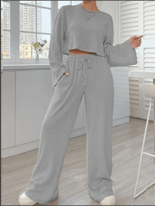 Casual Outfits - Everyday Ribbed Loungewear - Flared Sleeves & Wide Pants