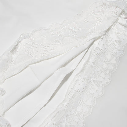 Rückenfreier Mini-Anhänger im Boho-Stil mit Spitzendetail
