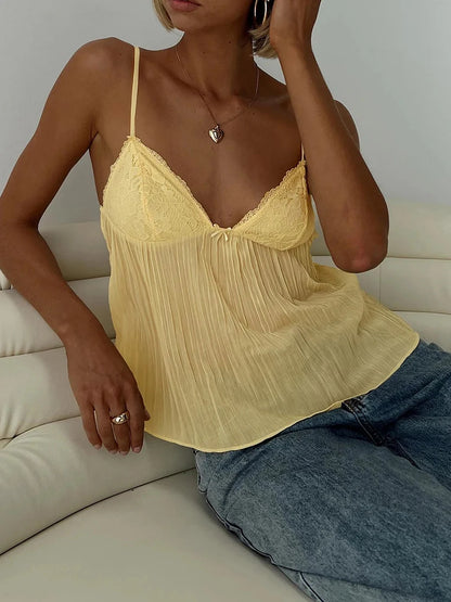 Cami Tops - Women's Y2K Pleated Babydoll Camisoles Front Mini Bow Decor Adjustable Spaghetti Straps Lace V-Neck Ruffled Hem Tops