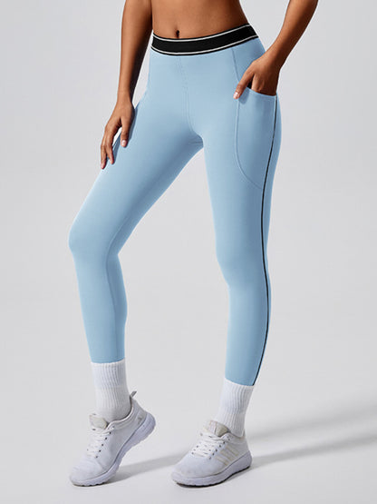 Sporty Pants - Women's Navy High-Elasticity Workout Leggings