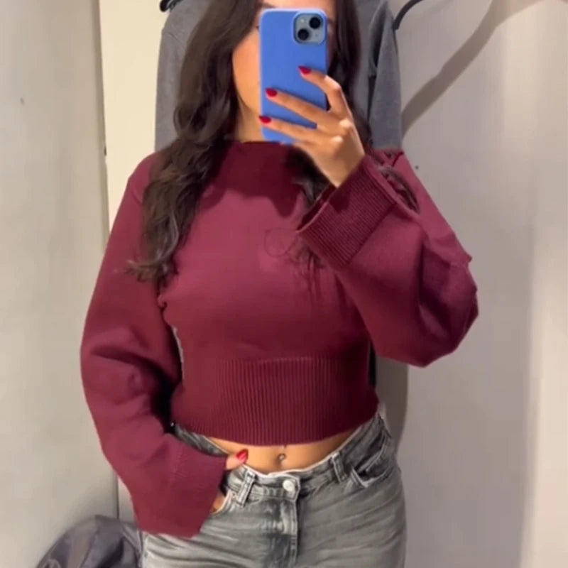 Sweaters - Casual Flared Sleeve Knit Sweater