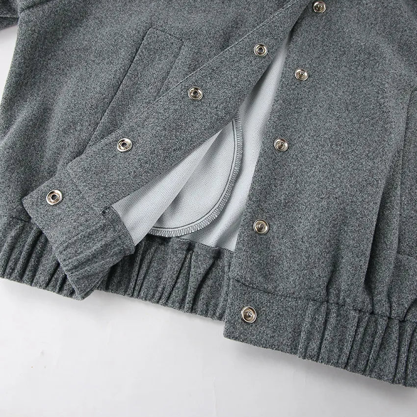 Leichte, kurze Jacke mit Stehkragen für kühles Wetter