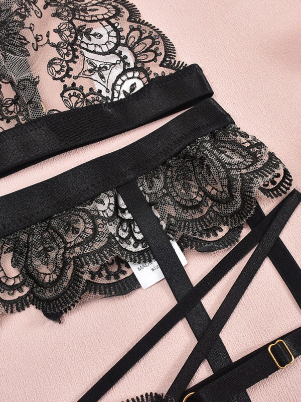 Lingerie - Embroidered lace sexy lingerie hollow chest design sexy four-piece set