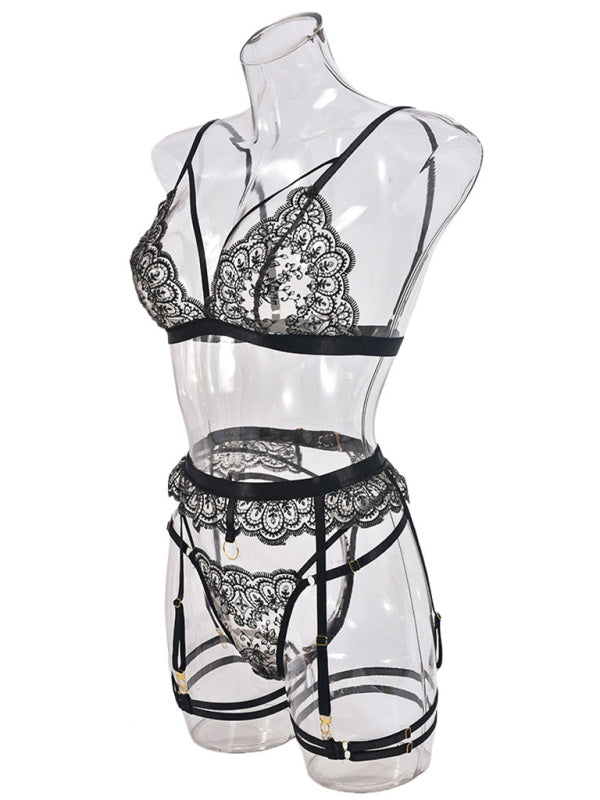 Lingerie - Embroidered lace sexy lingerie hollow chest design sexy four-piece set