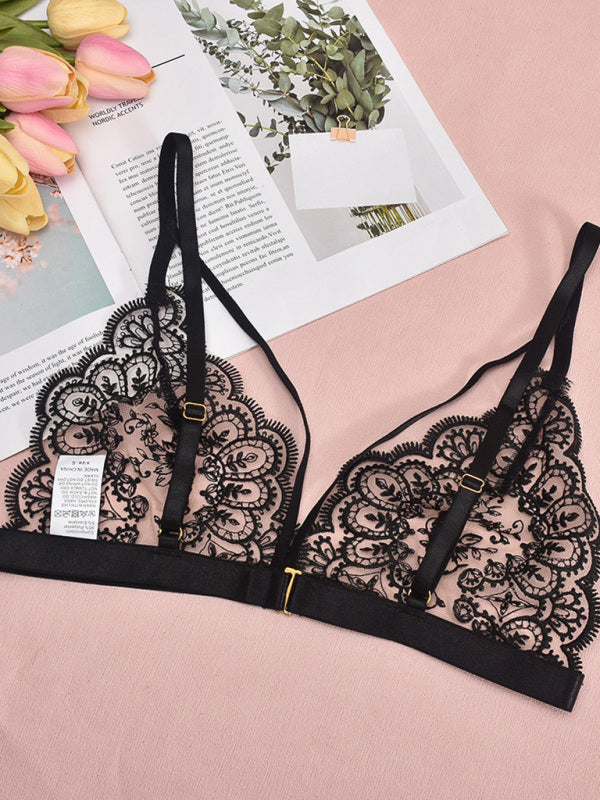 Lingerie - Embroidered lace sexy lingerie hollow chest design sexy four-piece set